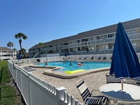 Sandpiper Cove pool