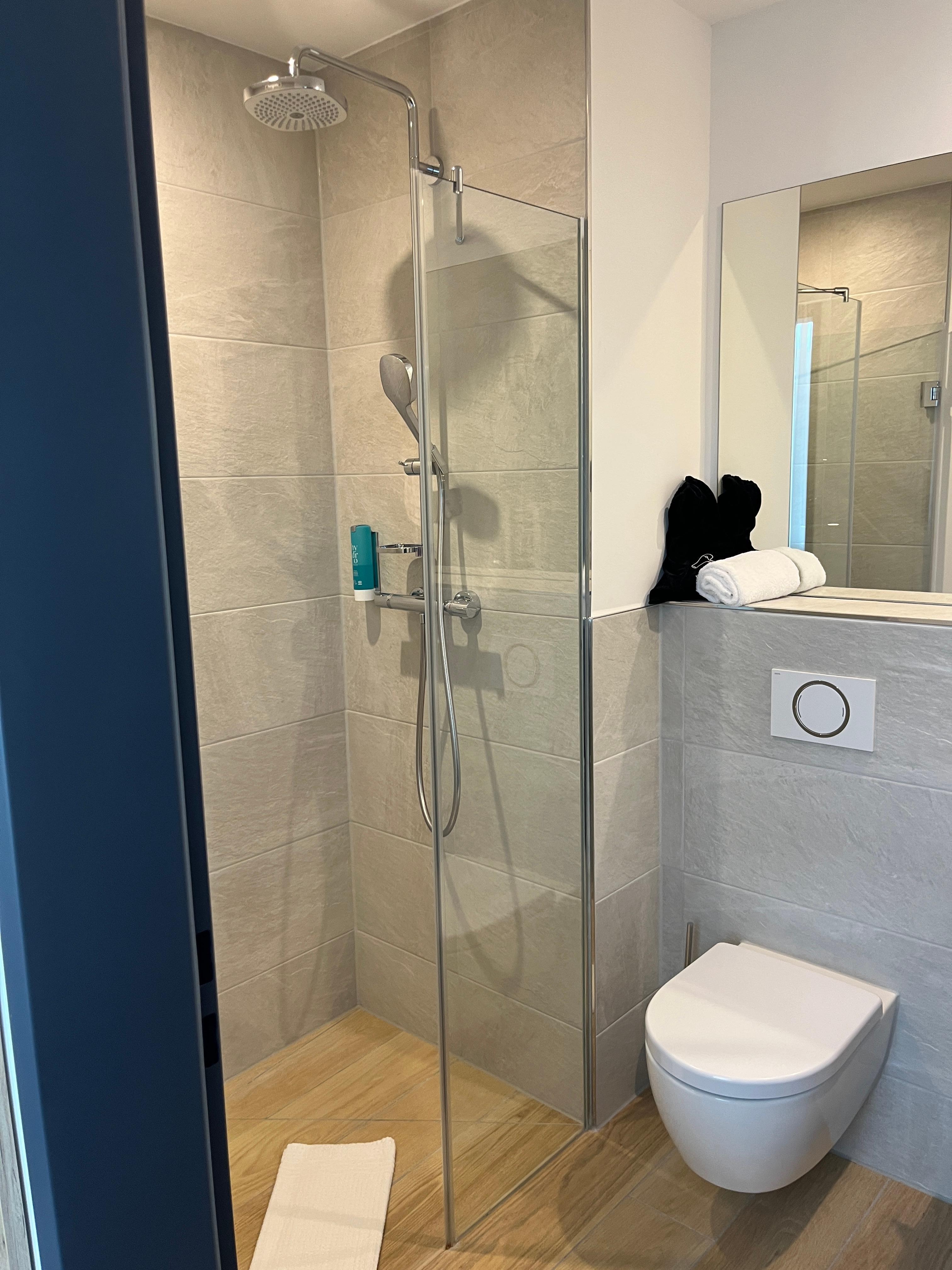 Nice Shower