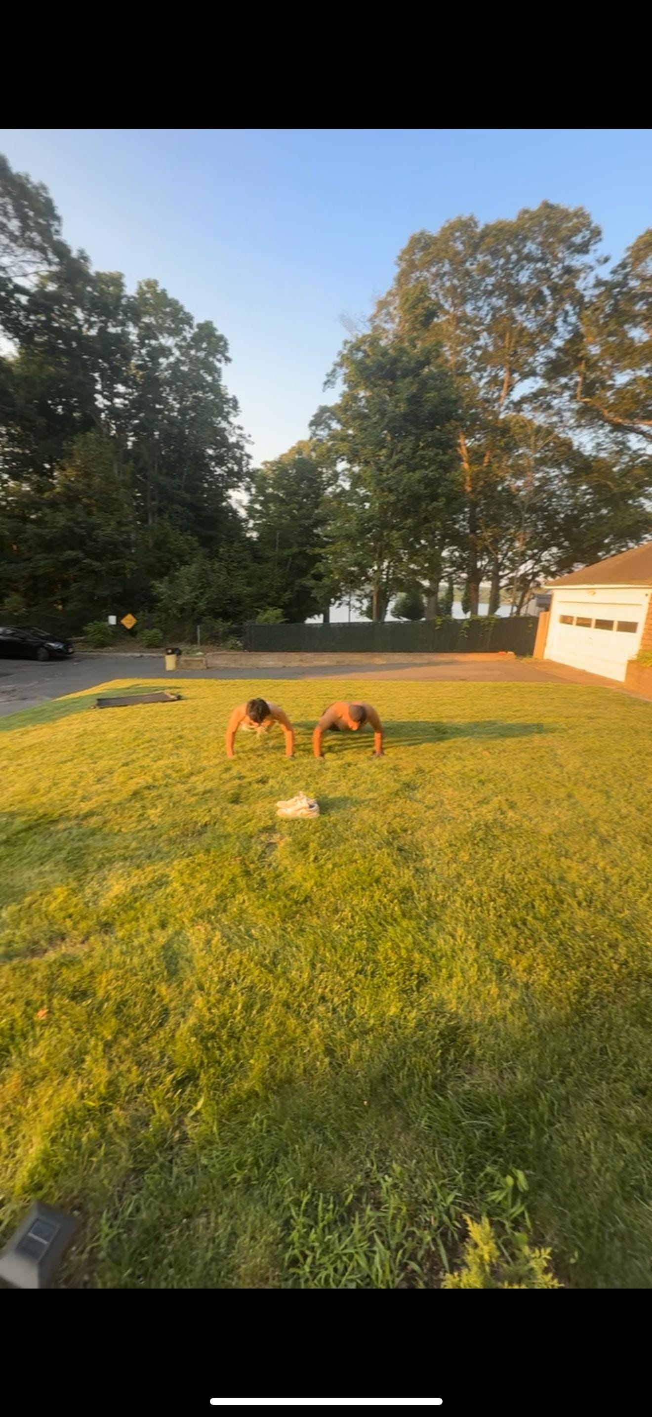 Best morning push ups I ever did with my boy and beautiful view in the back 