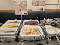 ホテルの朝食パイキング