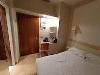 Camera letto matrimoniale