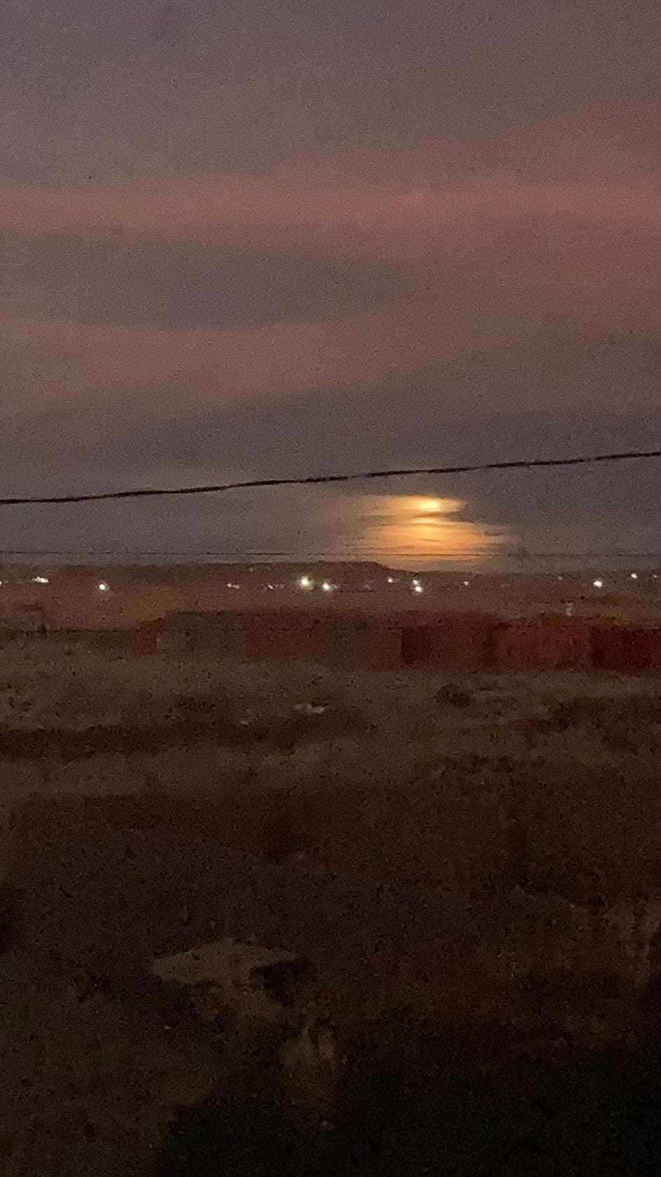 Salida de la luna llena.