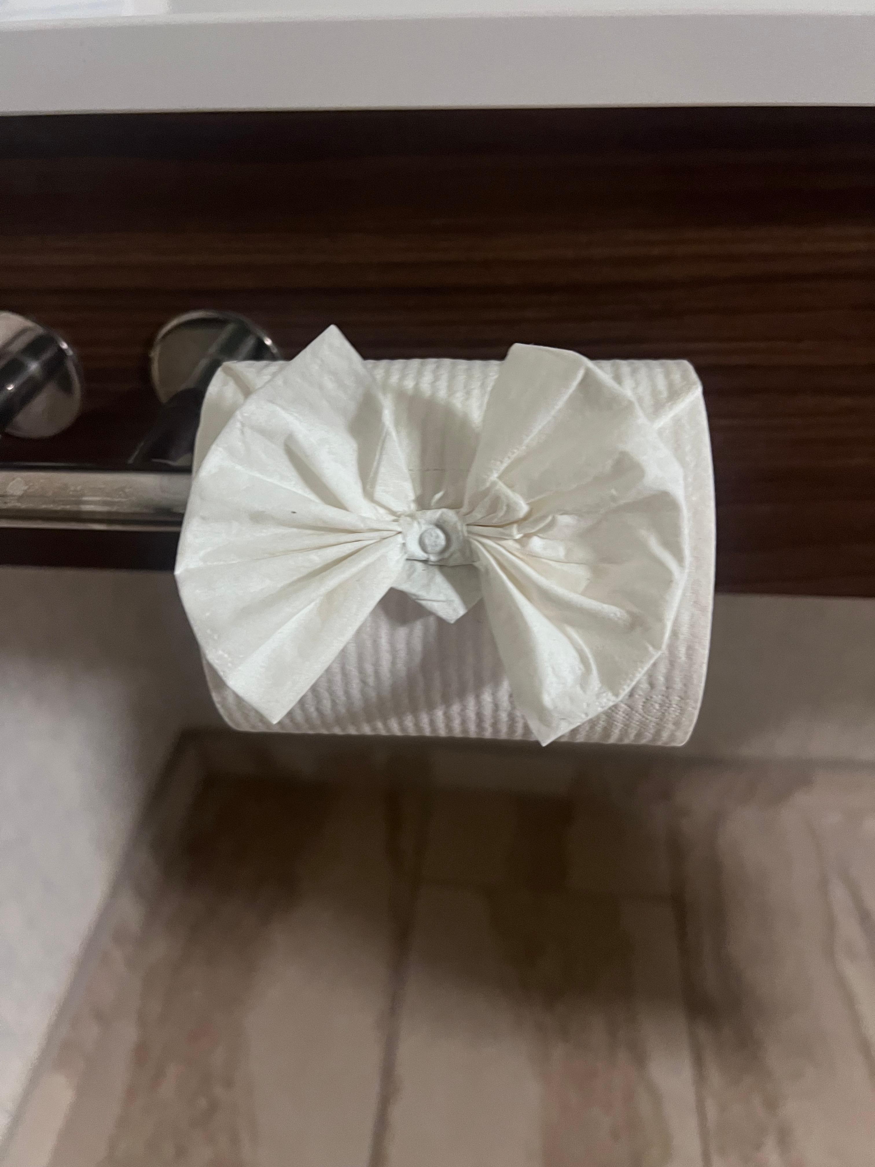 My daughter thought this was the coolest thing in the whole world lol