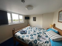 Room 5