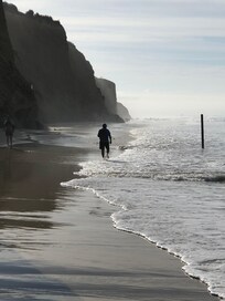 Fra stranden nedenfor hotellet