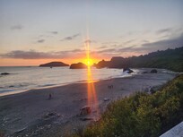 Sun kiss sky, saying goodbye.