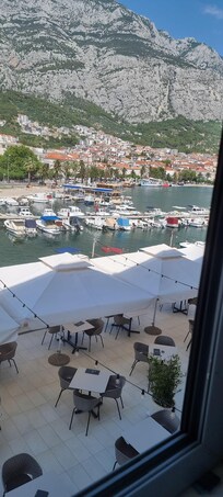 Tog bilden frÄn vÄran hotell fönstret