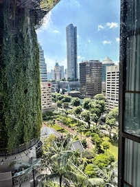 Blick aus dem Hotelzimmer Richtung Orchard-Road