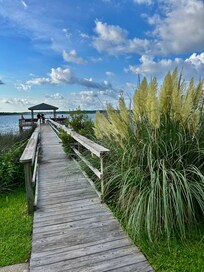 Beautiful area to relax and enjoy the view.