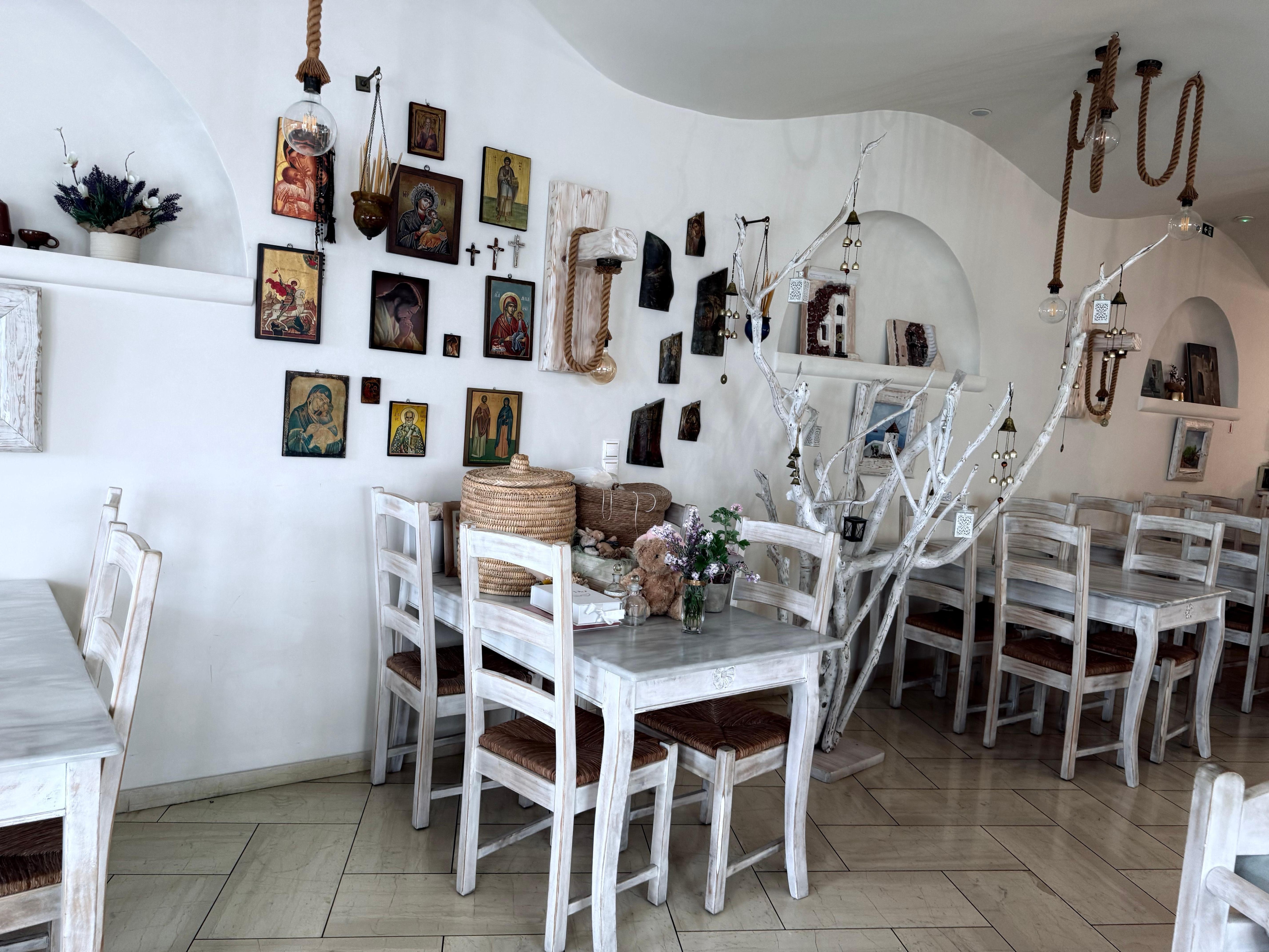 Hotel reception/lobby