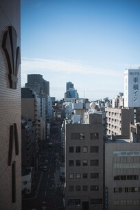 Näkymä huoneen ikkunasta.