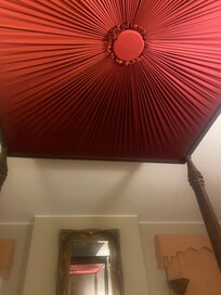 Canopy bed was dust free!