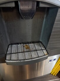 Ice machine
