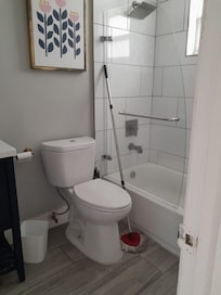 Full bathroom