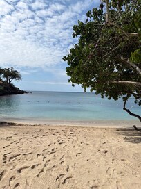 Little Bay Beach - beautiful!
