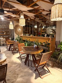 Olivia restaurant for breakfast - so cute