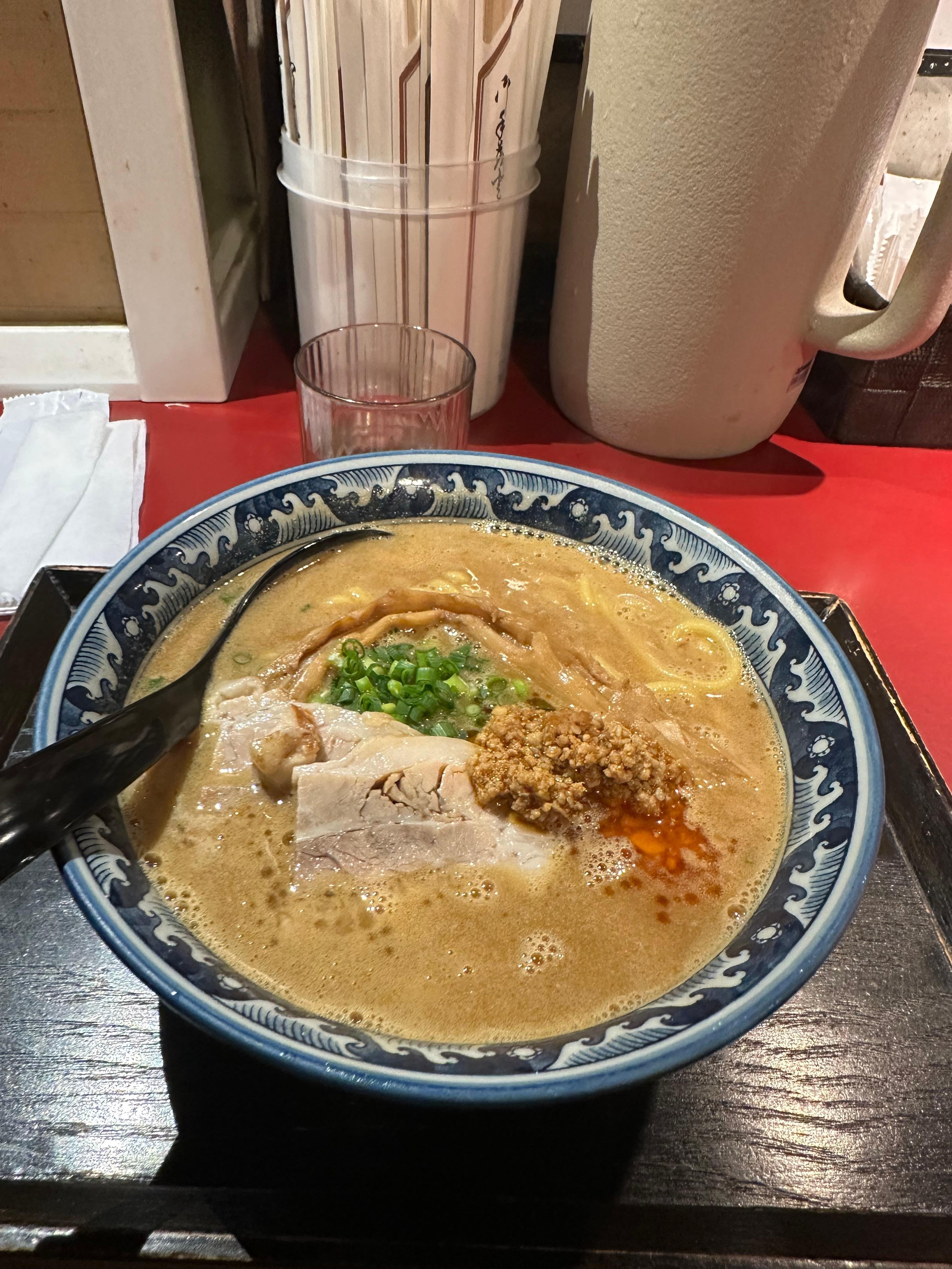 近くの麺匠佐蔵の信州味噌ラーメンは是非食べるべき