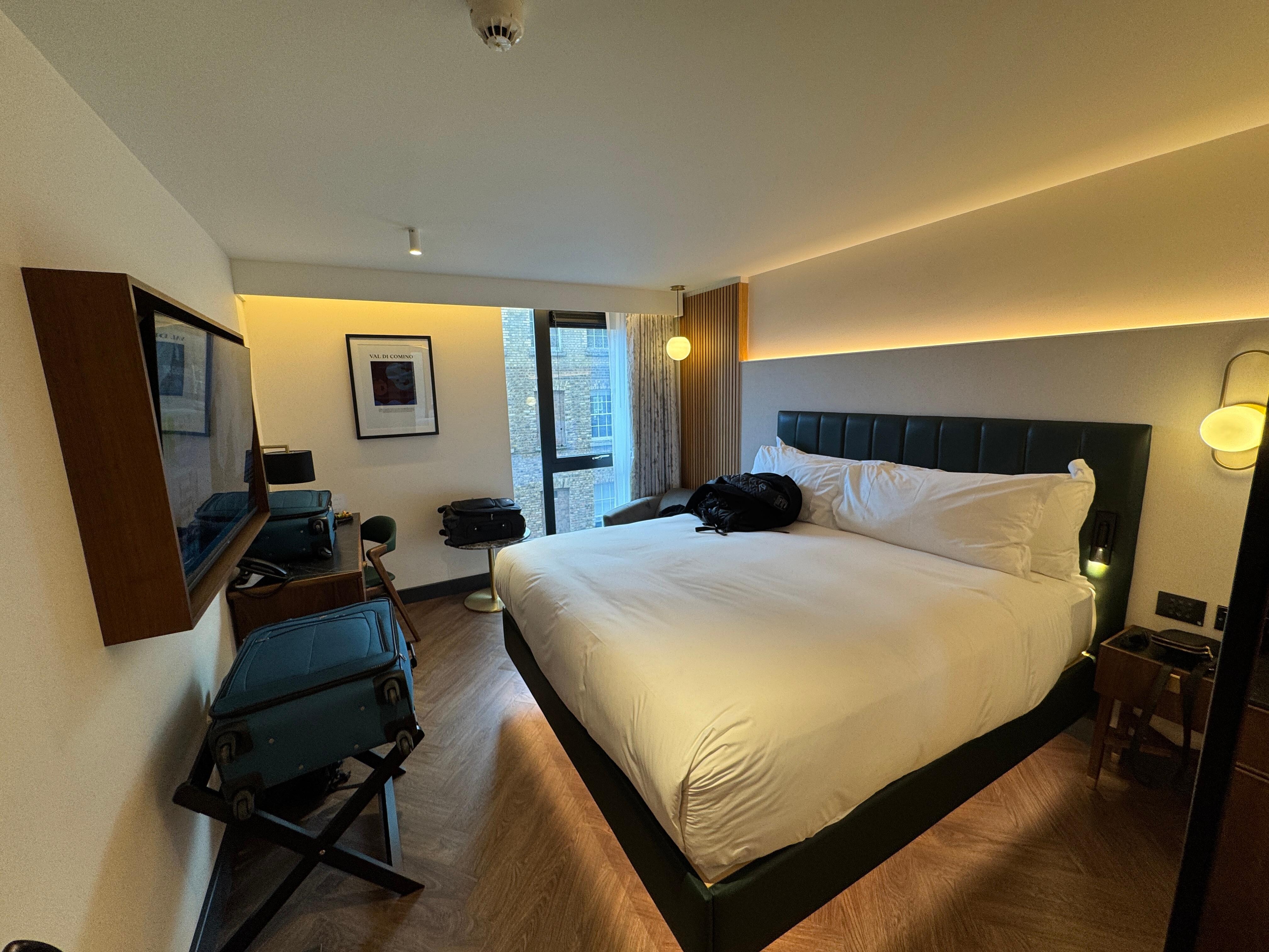 Chancery King room