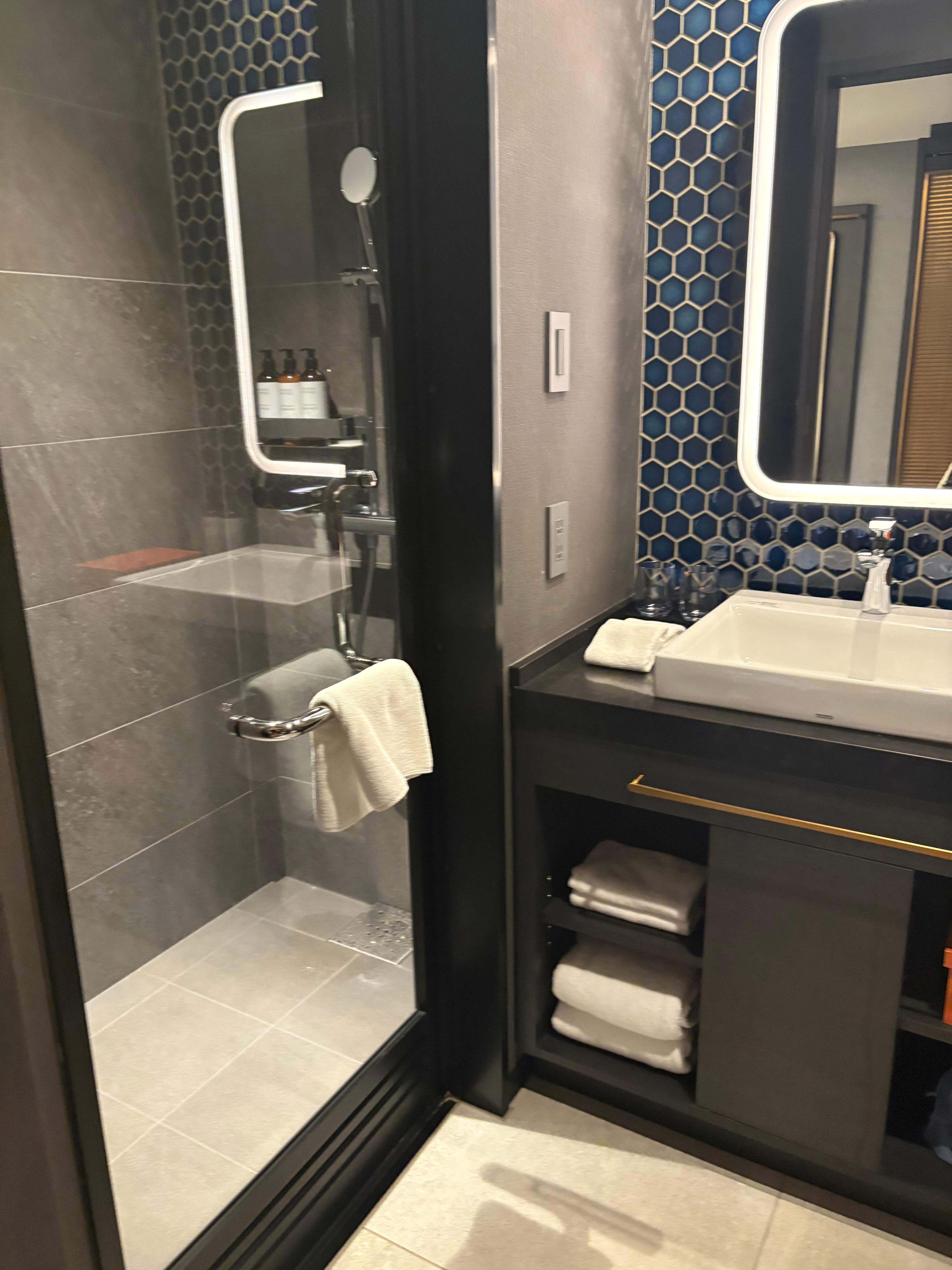 Bathroom had all the amenities . 