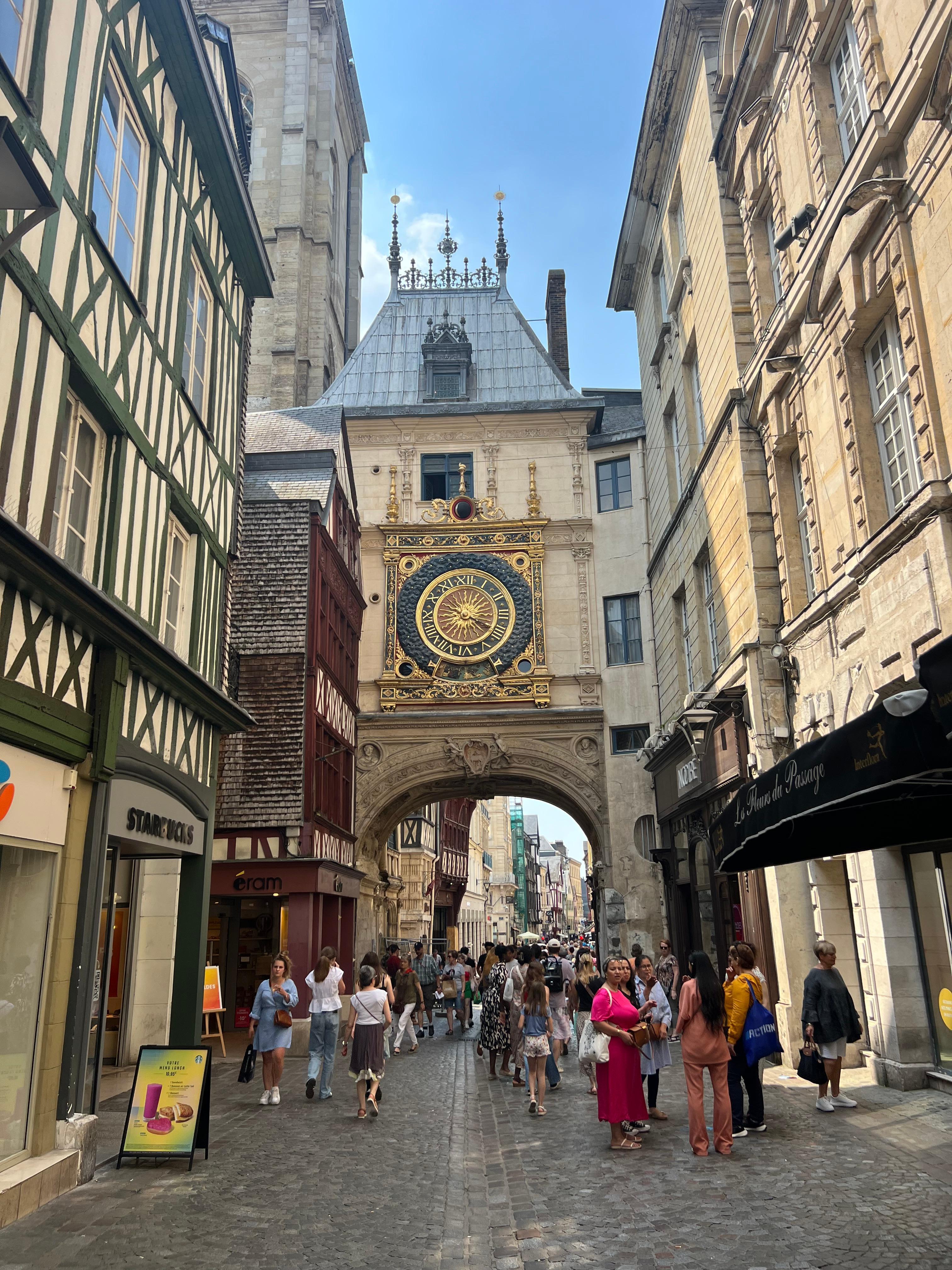 Picturesque city lots of nice shops and thousands of years of history. Rouen is a wonderful city close to Paris, an