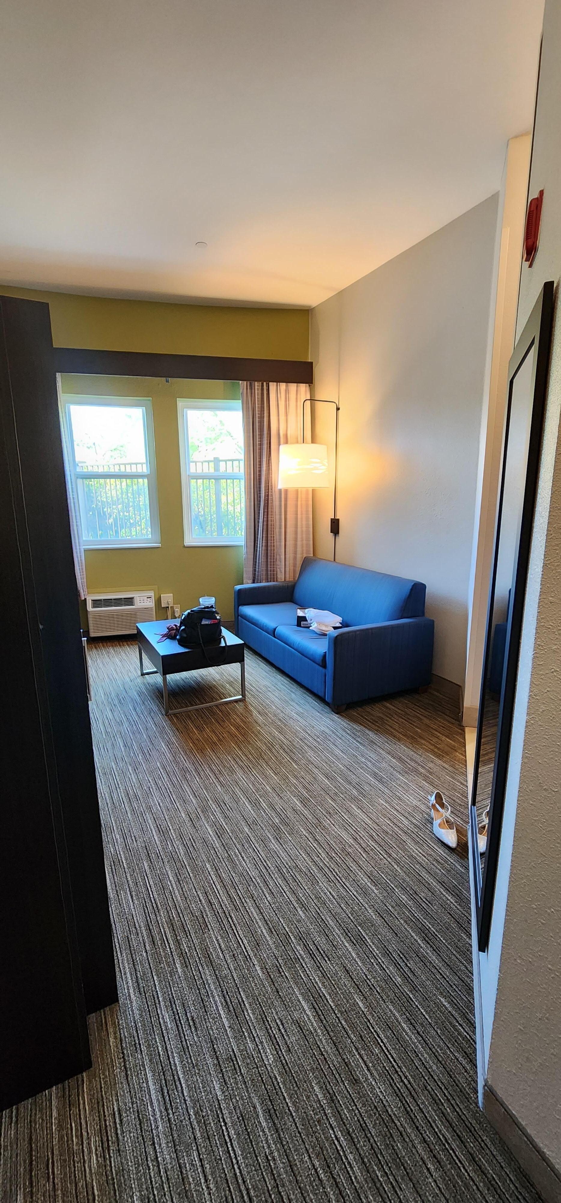 Living area of 1 bedroom Suite