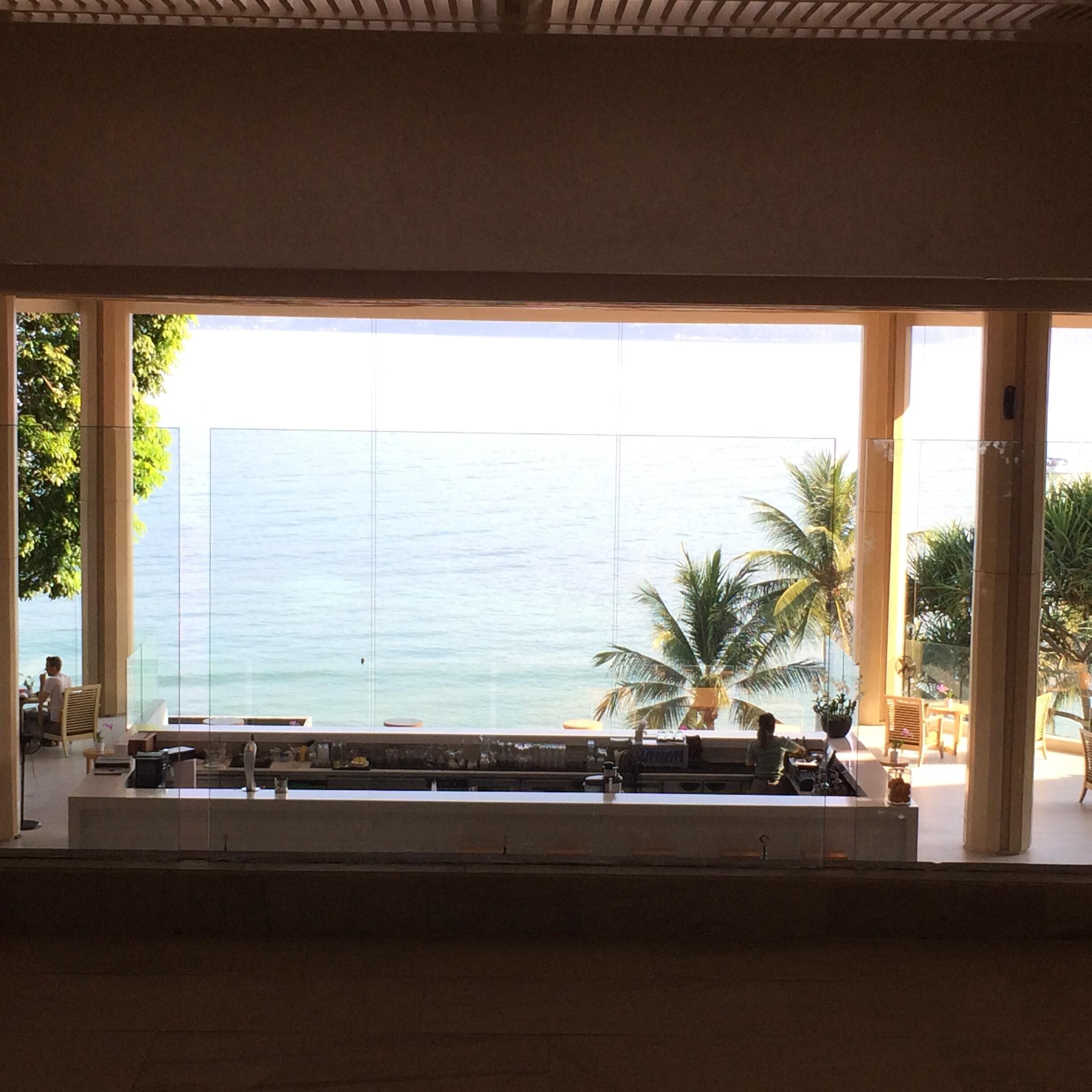 Happy hour with a view!