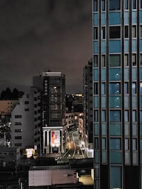 Näkymä parvekkeelta vasemmalle