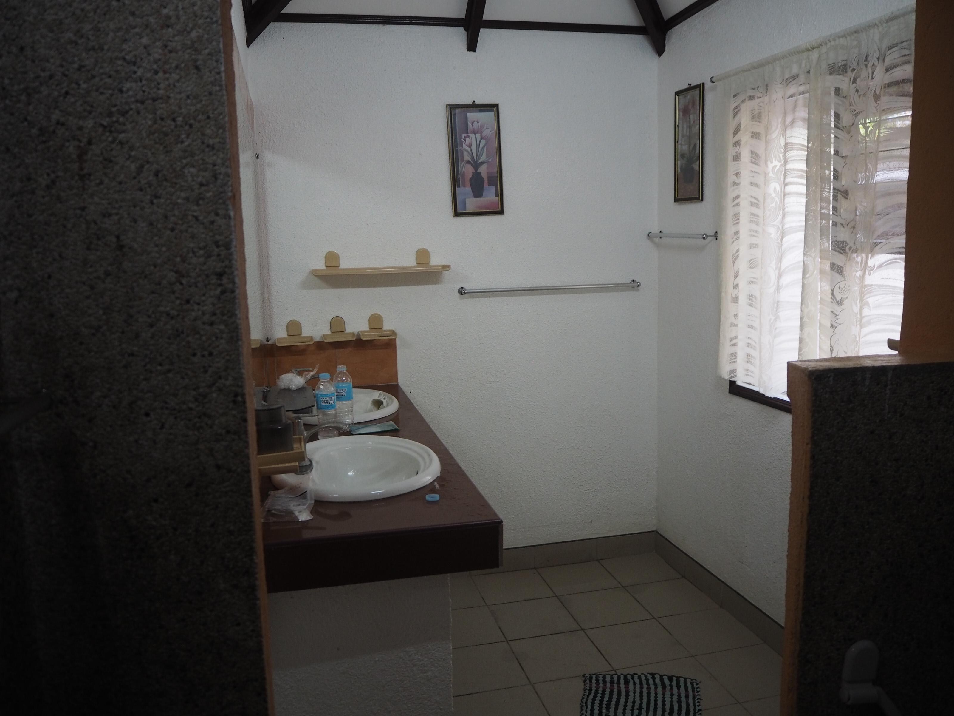 洗面台も綺麗でした