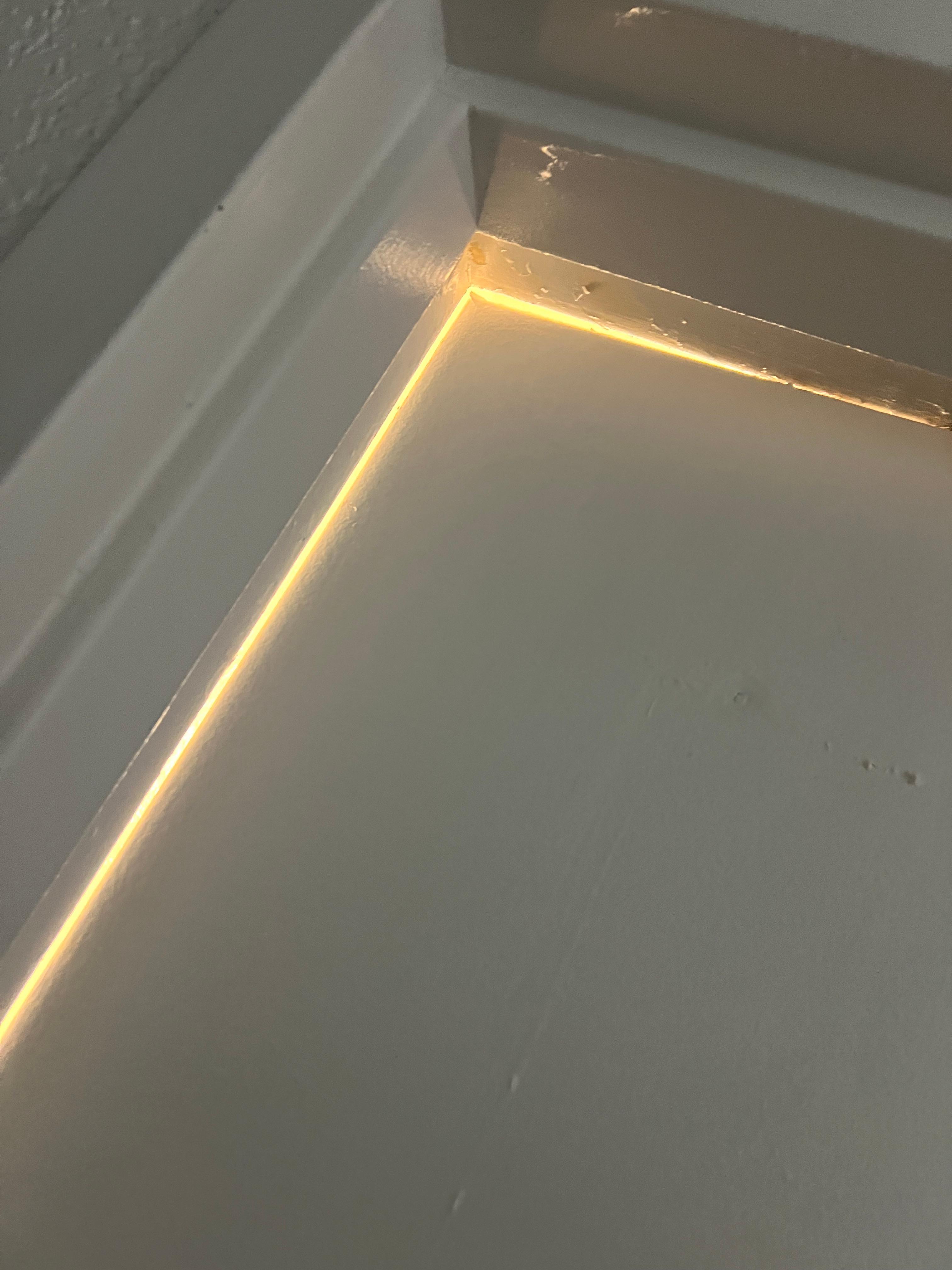 Bathroom door that doesn’t close