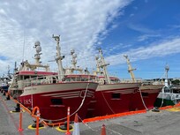 Bateaux devant l’hôtel