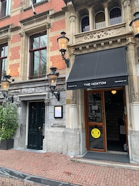 Entree van het hotel