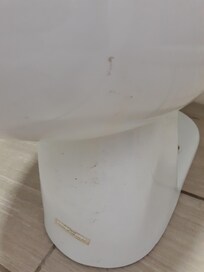 Toliet discusting
Has not been cleaned