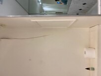 Sprekk i baderomsvegg