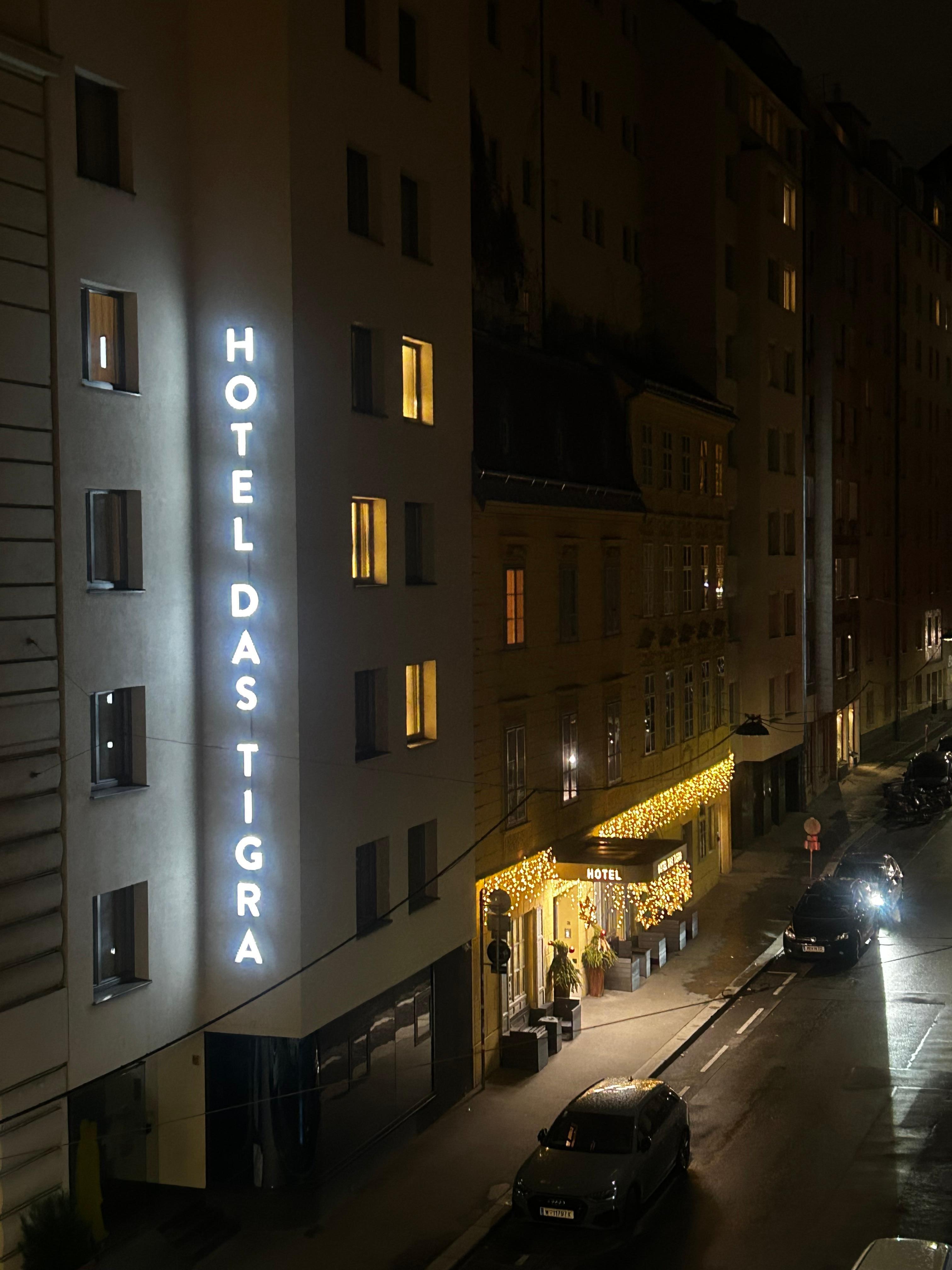 Fachada do hotel