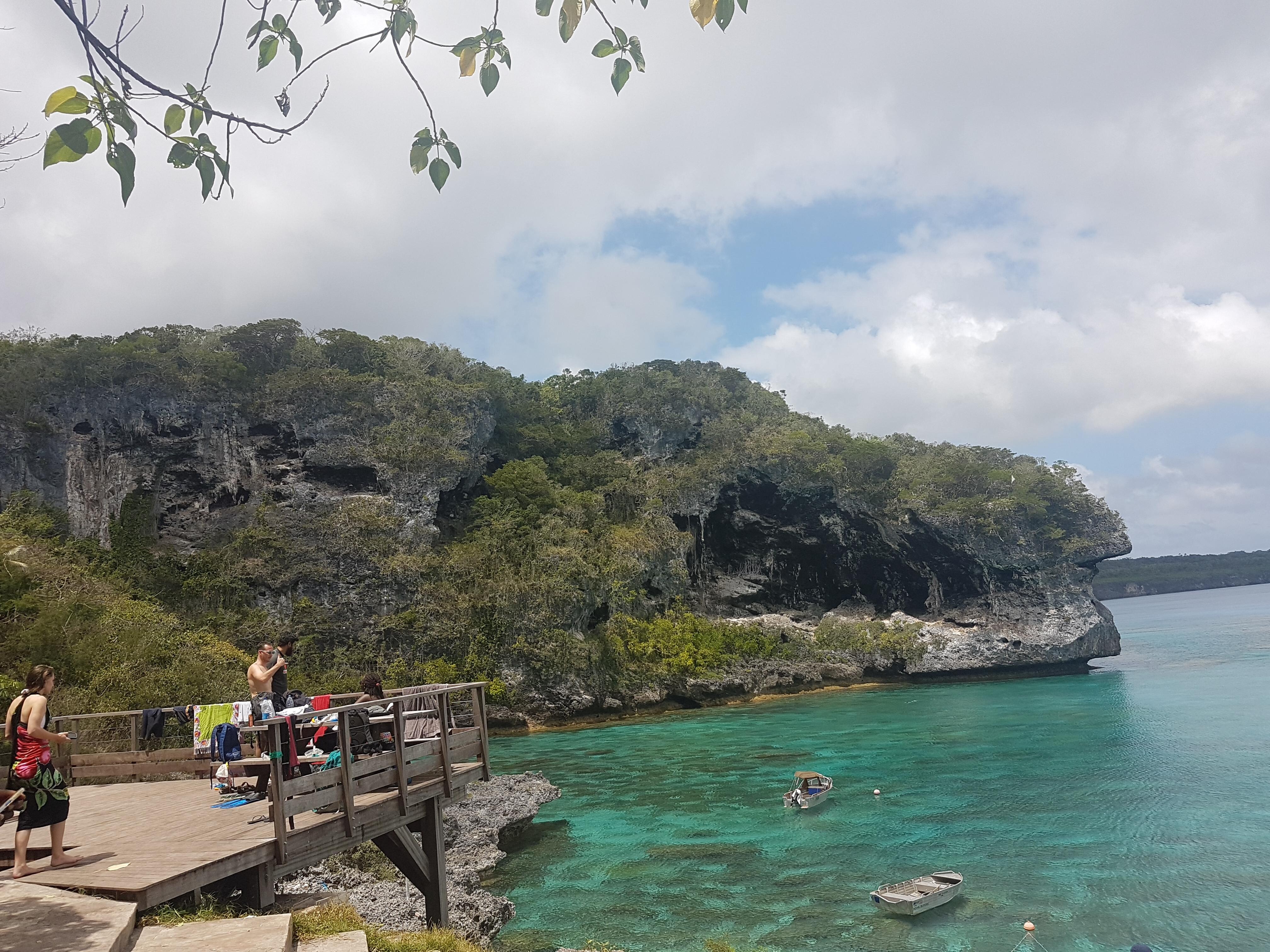 Tamanou Beach in Lifou: Find Hotel Reviews, Rooms, and Prices on Hotels.com