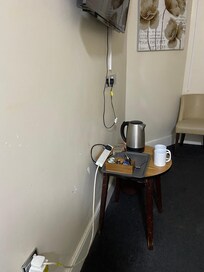 Only one socket working, hence the 4 way