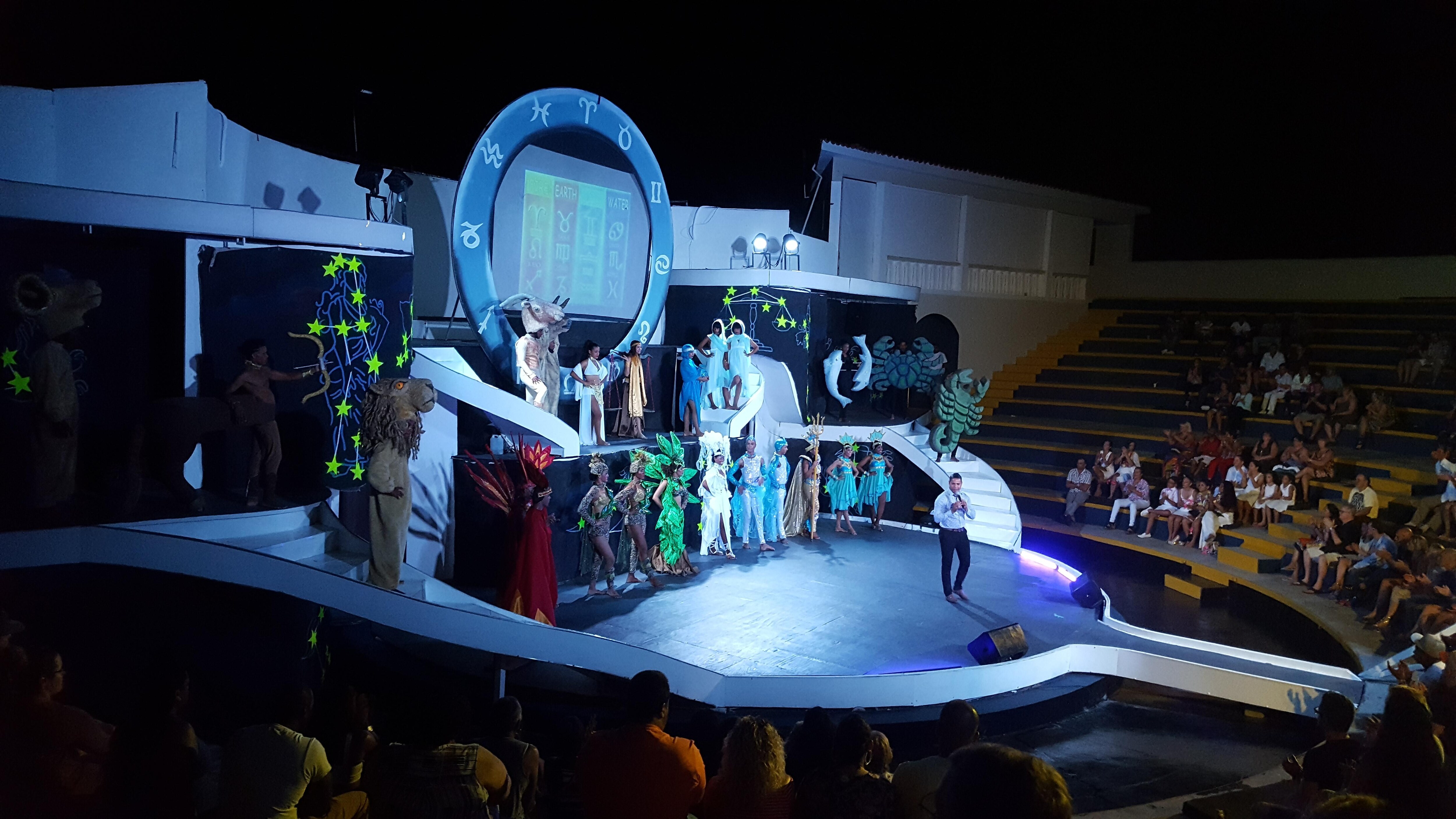 THE ENTERTAINEMENT TEAM WAS AMAZING