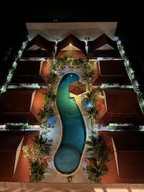 Villas surrounding the pool.