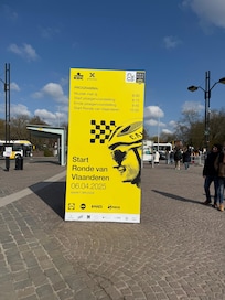 En camino al centro de Brujas