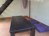 Dette var hytten nede. Reint, men ikke noe for eldre folk