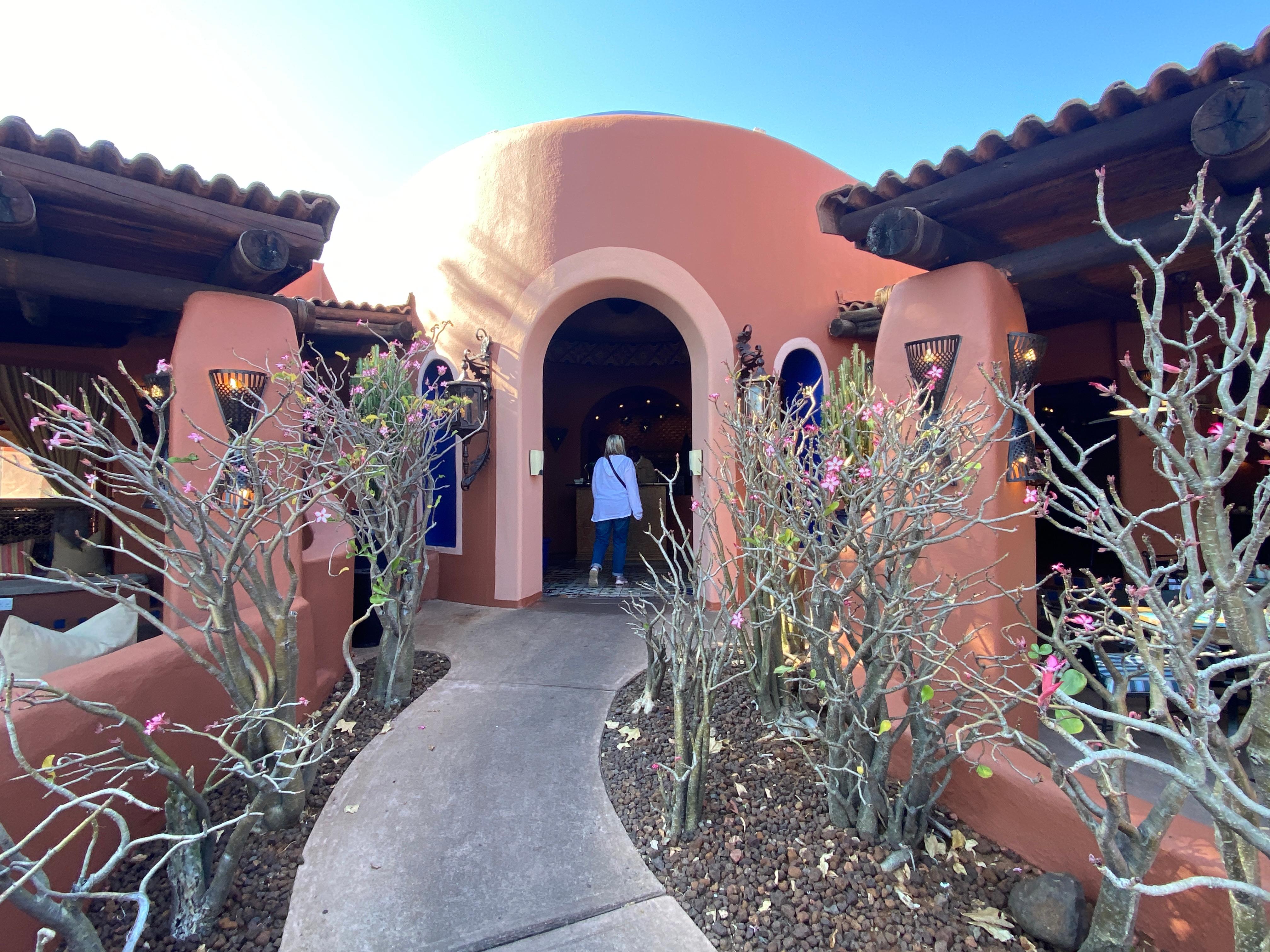 Main restaurant entrance 