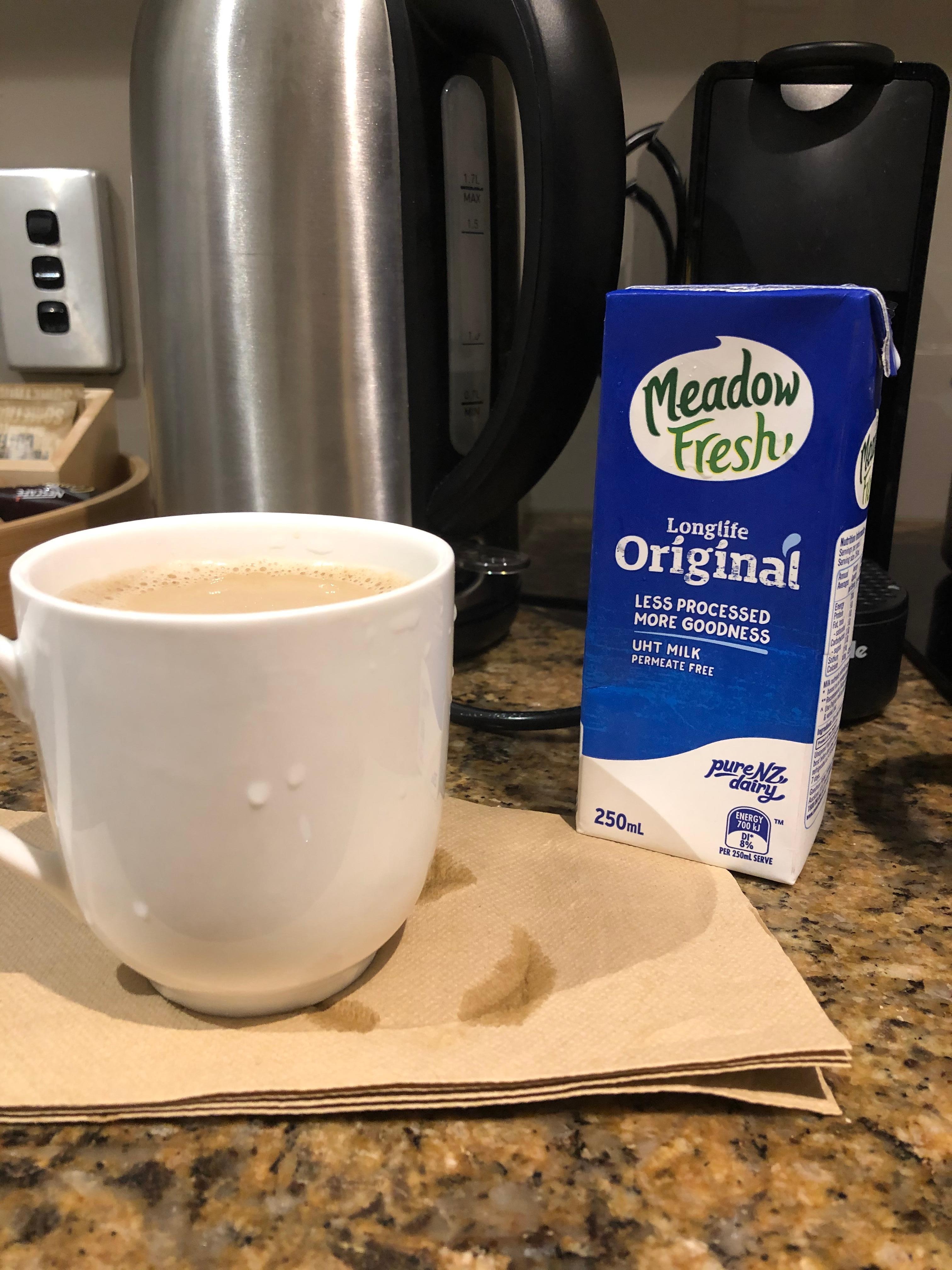 コーヒー用なのか、牛乳も補充してくださいました