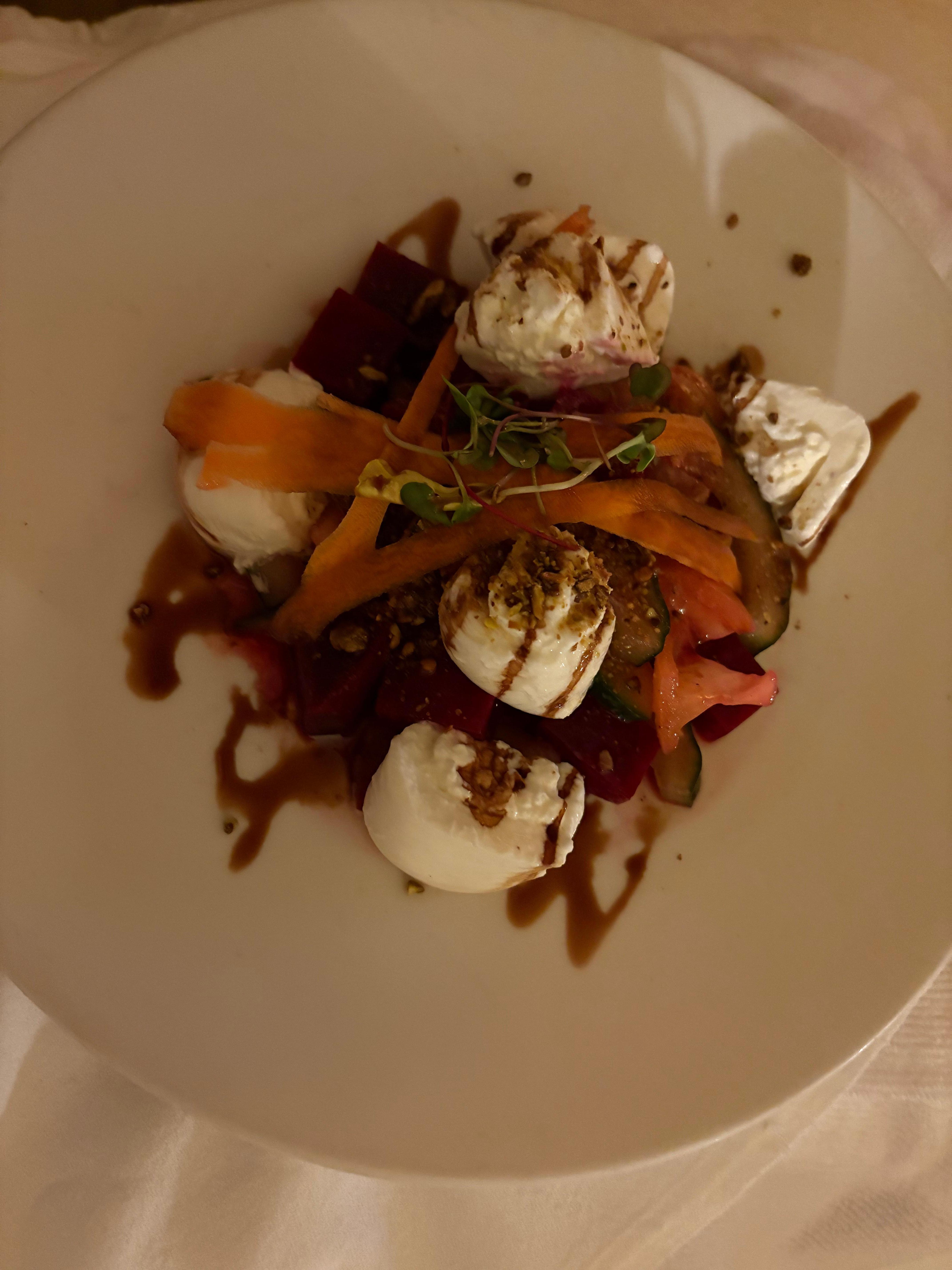 Burrata salad