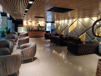 Coffee shop serves everything you would expect from Star Bucks or Costa Coffe both hot and cold drinks