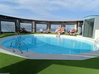 piscina en la planta superior