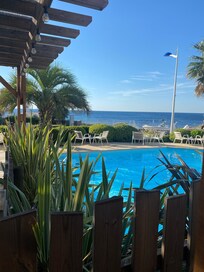 Udsigt fra hotellets restaurant.