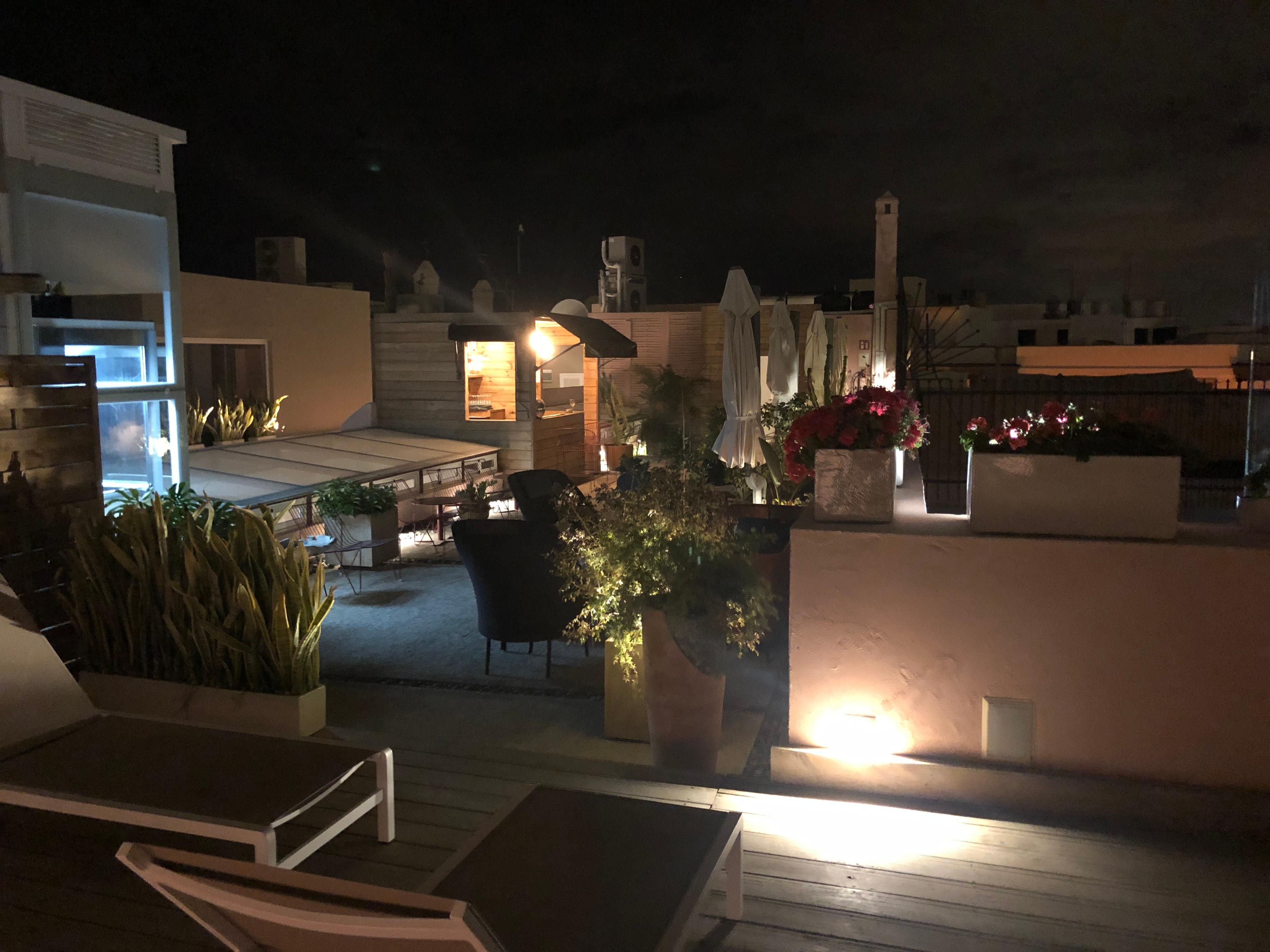 Tagterrasse med Honestbar