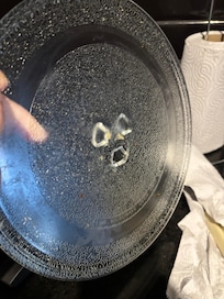 Dirty microwave plate !!