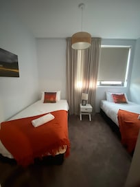Additional bedroom but it didn’t have a door to make it private if sharing the suite with friends
