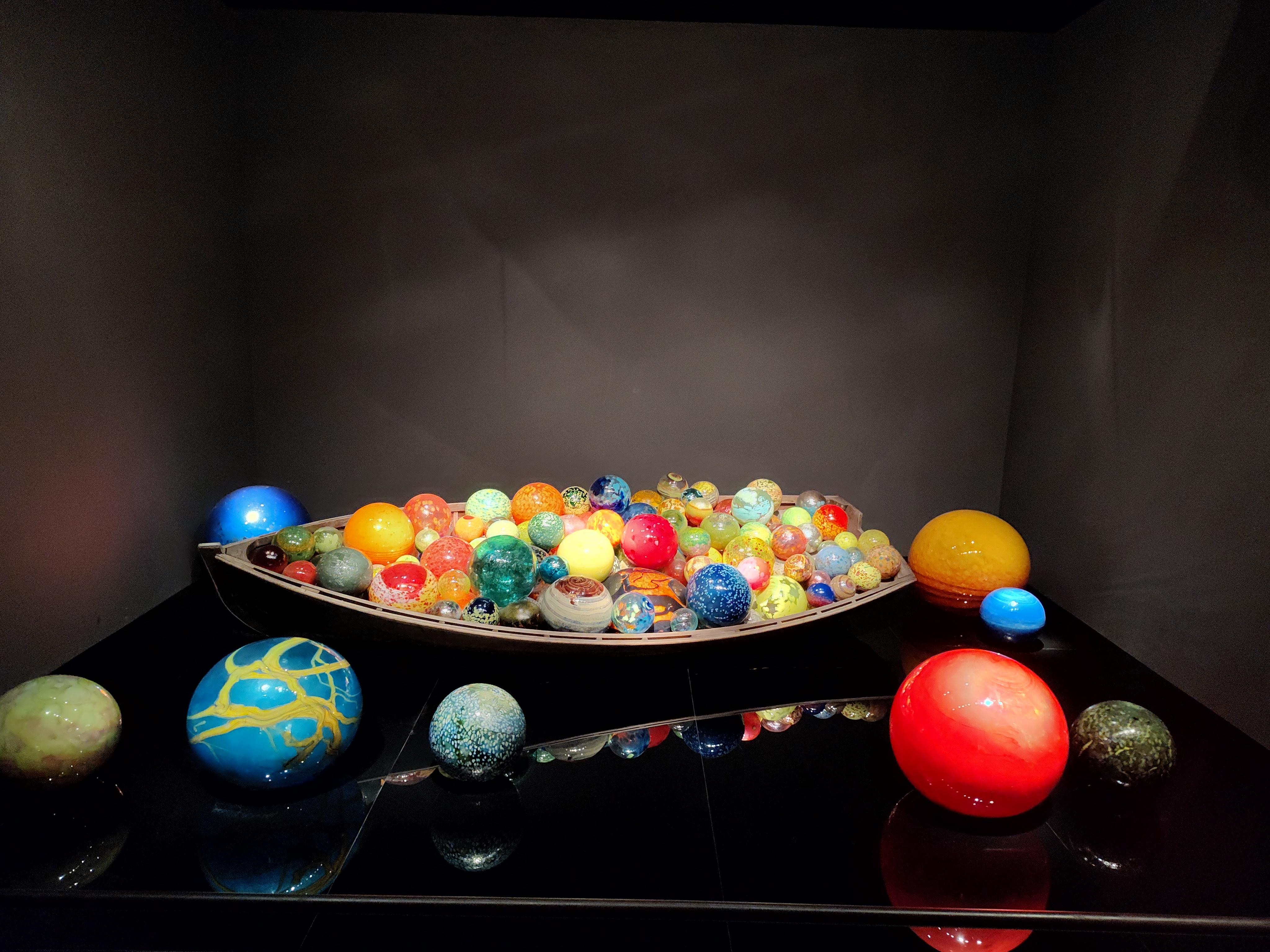 Chihuly Exhibit art